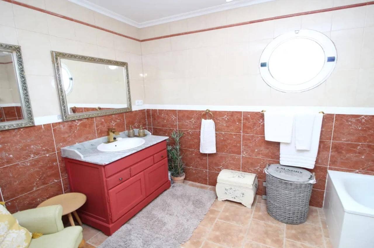 3 makuuhuone Maalaistalo myytävänä paikassa Dolores mukana uima-altaan 
autotalli - 460 000 € (Ref: 9454748)