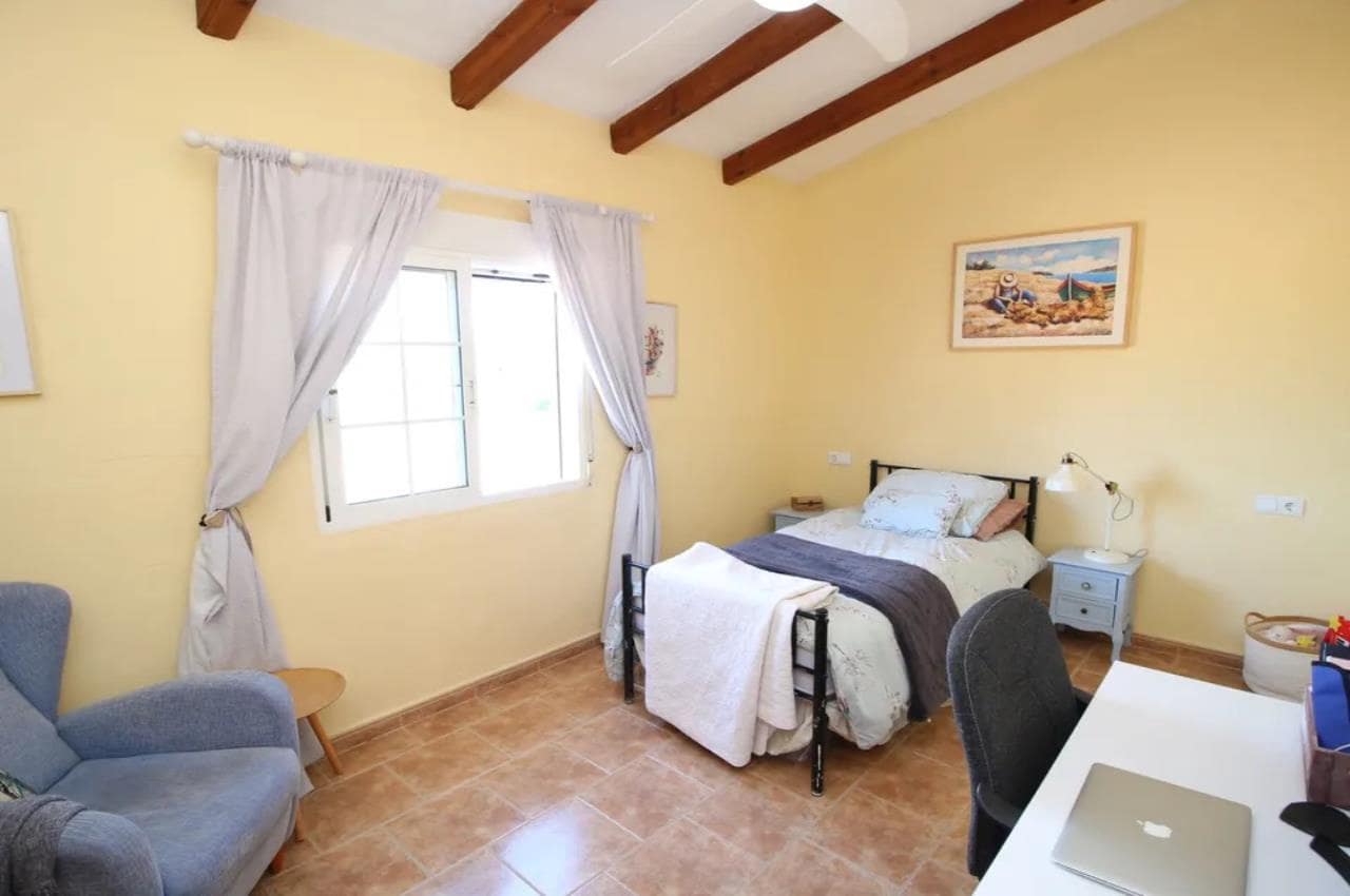 3 makuuhuone Maalaistalo myytävänä paikassa Dolores mukana uima-altaan 
autotalli - 460 000 € (Ref: 9454748)