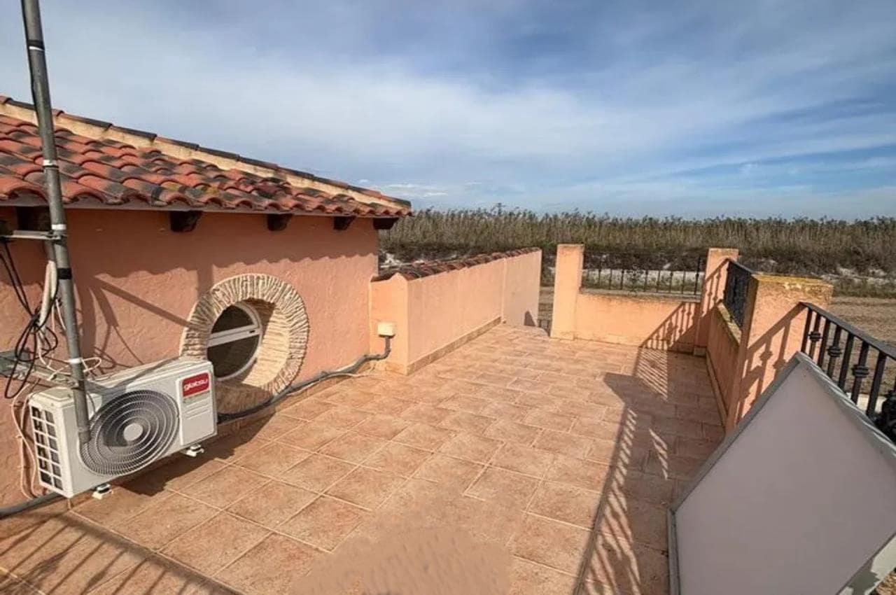 3 makuuhuone Maalaistalo myytävänä paikassa Dolores mukana uima-altaan 
autotalli - 460 000 € (Ref: 9454748)