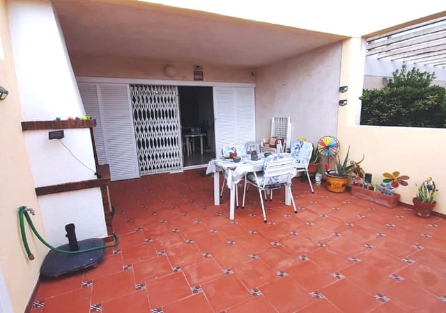 2 makuuhuone Omakotitalo myytävänä paikassa Los Frutales, Torrevieja mukana uima-altaan - 270 000 € (Ref: 9476192)