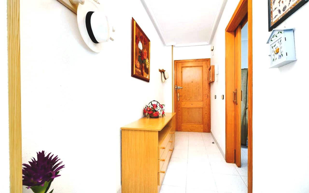 2 Zimmer Apartment zu verkaufen in Torrevieja mit Pool - 149.995 € (Ref: 9476259)