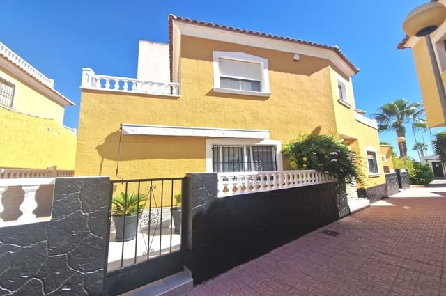 3 camera da letto Casa in vendita in Playa Flamenca, Orihuela con piscina - 297.000 € (Rif: 9480704)