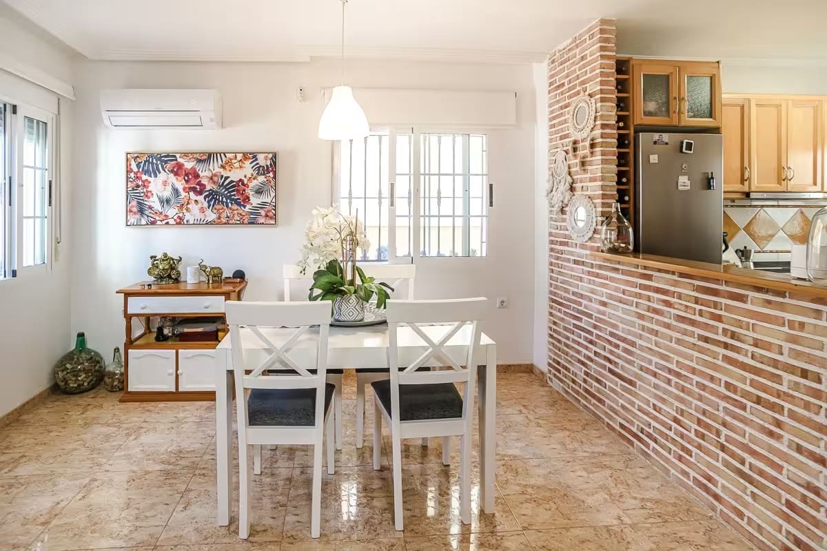 2 camera da letto Villa in vendita in El Raso con piscina garage - 247.000 € (Rif: 9525762)