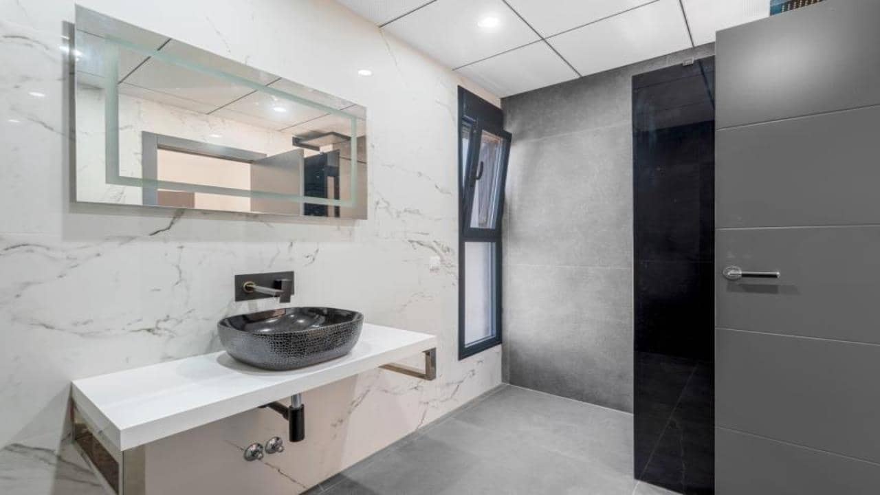 4 soverom Villa til salgs i Dehesa de Campoamor med svømmebasseng garasje - € 985 000 (Ref: 9529169)