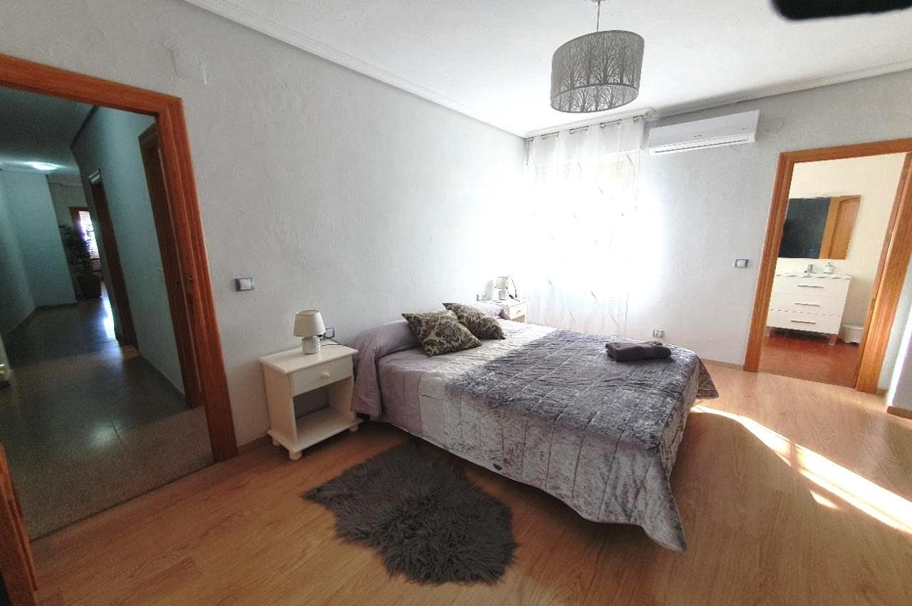 3 makuuhuone Huoneisto myytävänä paikassa Callosa de Segura mukana 
autotalli - 121 000 € (Ref: 9532301)