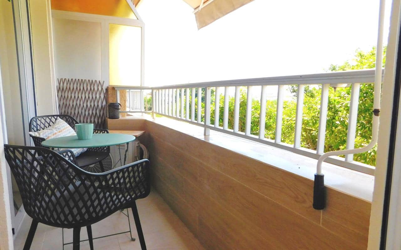 3 makuuhuone Huoneisto myytävänä paikassa Torrevieja mukana 
autotalli - 229 000 € (Ref: 9532994)