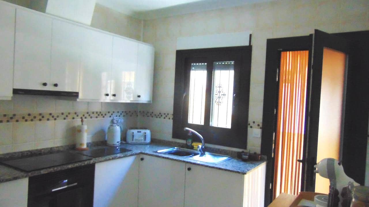 3 bedroom Villa for sale in Benferri with pool garage - € 245,000 (Ref: 9534445)