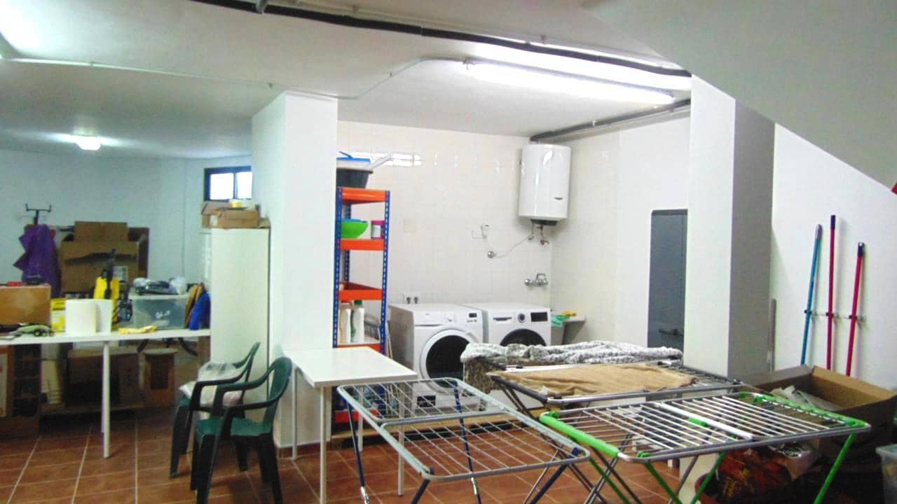 3 bedroom Villa for sale in Benferri with pool garage - € 245,000 (Ref: 9534445)