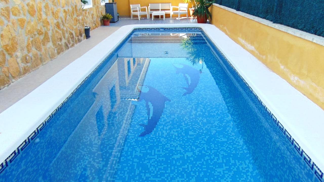 3 bedroom Villa for sale in Benferri with pool garage - € 245,000 (Ref: 9534445)
