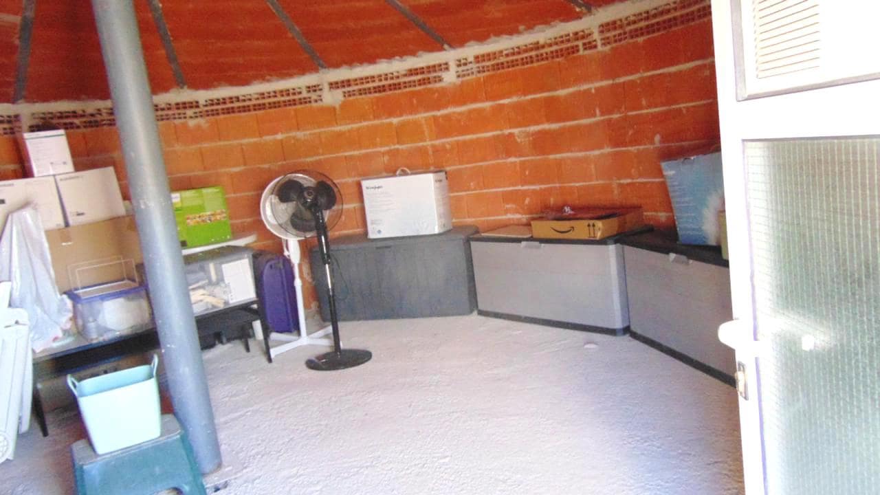 3 bedroom Villa for sale in Benferri with pool garage - € 245,000 (Ref: 9534445)