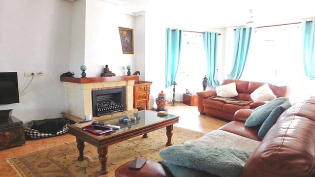 4 soverom Villa til salgs i San Miguel de Salinas med svømmebasseng garasje - € 270 000 (Ref: 9534804)