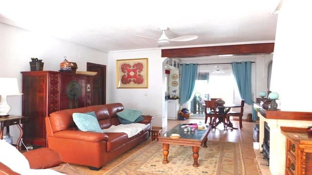 4 soverom Villa til salgs i San Miguel de Salinas med svømmebasseng garasje - € 270 000 (Ref: 9534804)