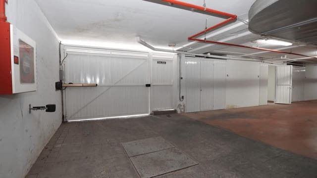 3 soveværelse Byhus til salg i Guardamar del Segura med swimmingpool garage - € 287.000 (Ref: 9542767)