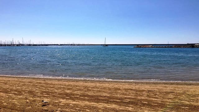 3 makuuhuone Huoneisto myytävänä paikassa Torrevieja - 230 000 € (Ref: 9544534)