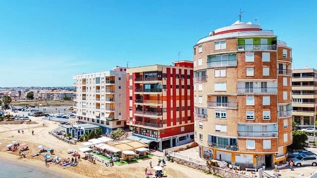 3 makuuhuone Huoneisto myytävänä paikassa Torrevieja - 230 000 € (Ref: 9544534)