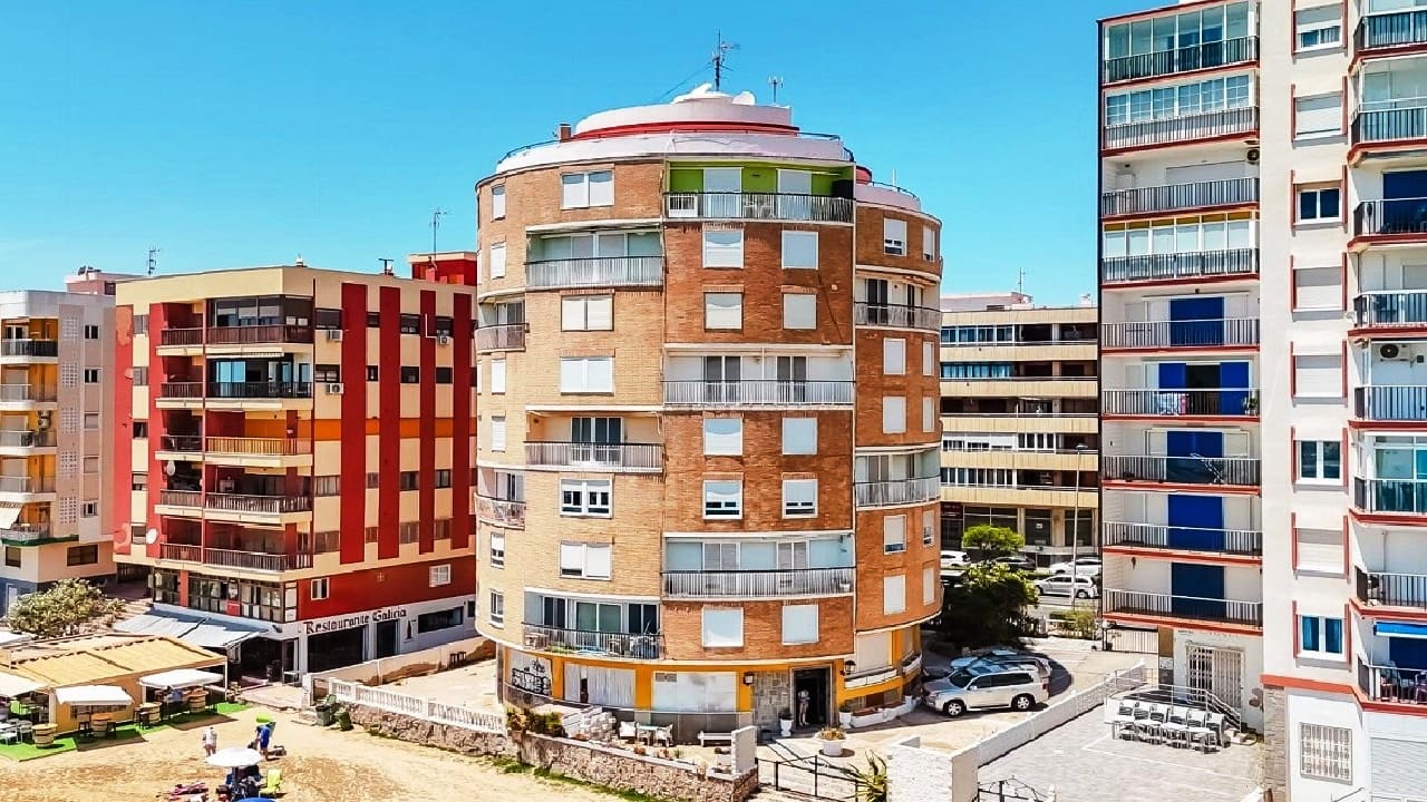 3 makuuhuone Huoneisto myytävänä paikassa Torrevieja - 230 000 € (Ref: 9544534)