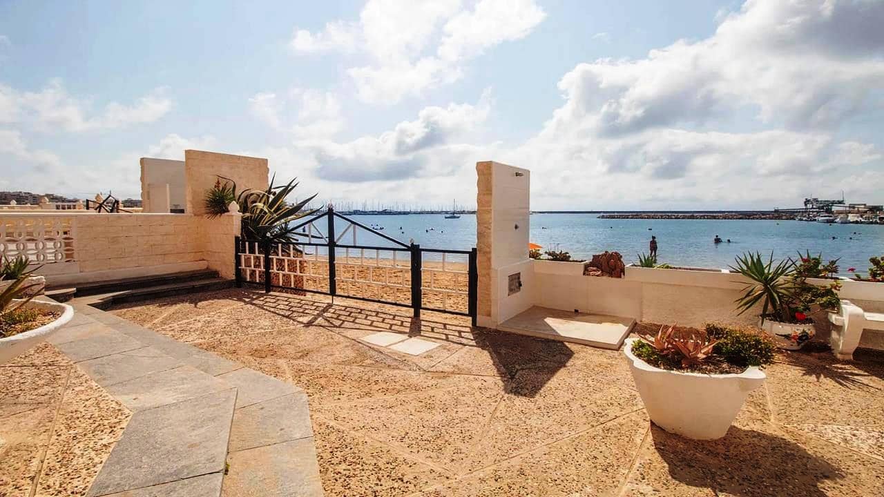 3 makuuhuone Huoneisto myytävänä paikassa Torrevieja - 230 000 € (Ref: 9544534)