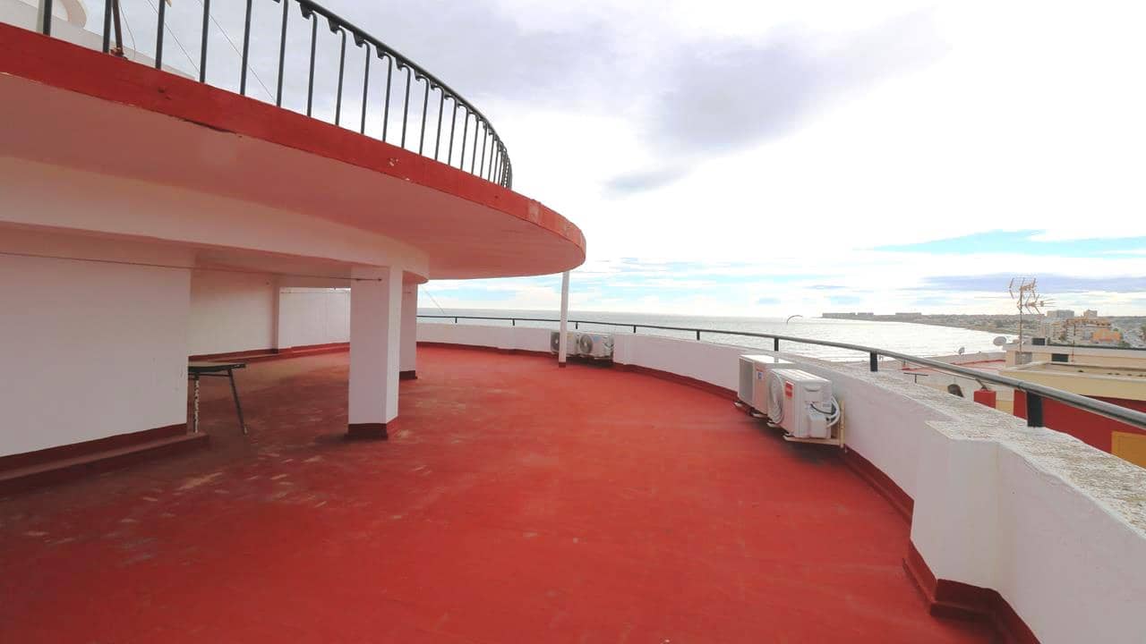 3 makuuhuone Huoneisto myytävänä paikassa Torrevieja - 230 000 € (Ref: 9544534)