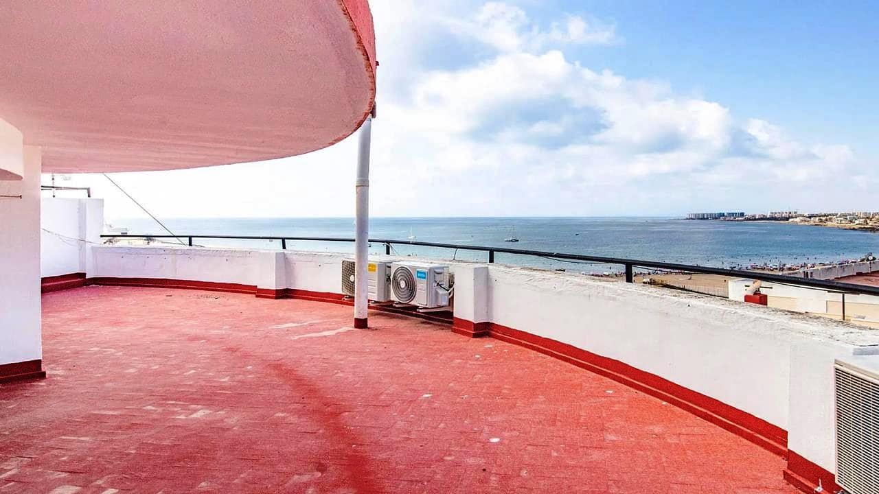 3 makuuhuone Huoneisto myytävänä paikassa Torrevieja - 230 000 € (Ref: 9544534)