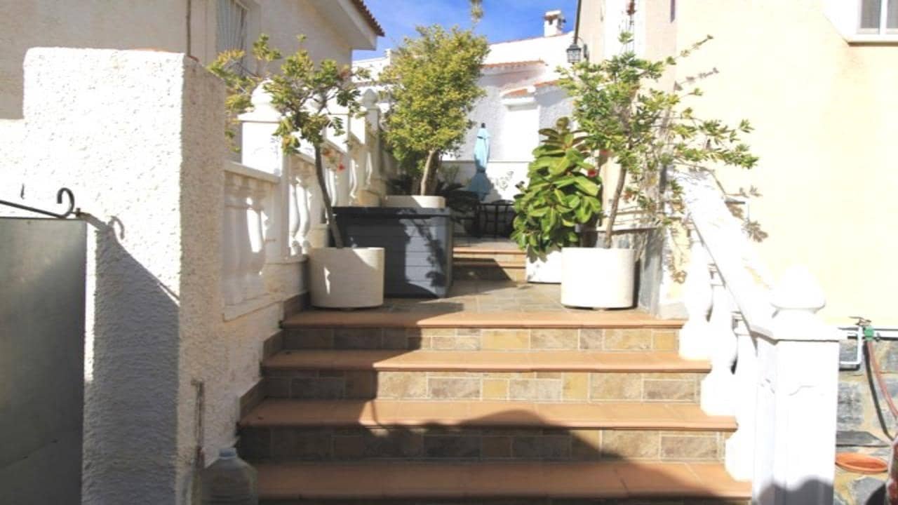 2 camera da letto Villa in vendita in Ciudad Quesada con piscina garage - 220.000 € (Rif: 9550404)