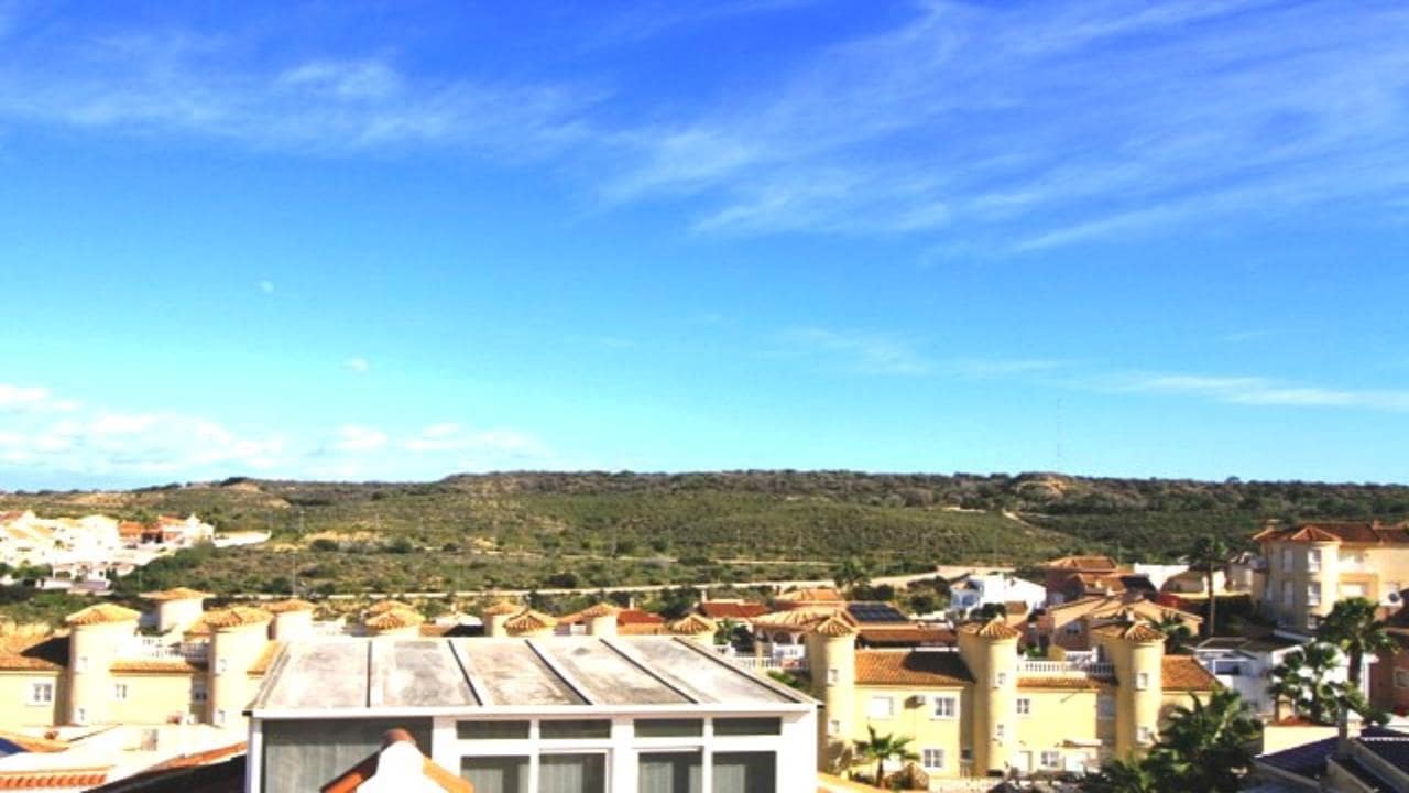 2 camera da letto Villa in vendita in Ciudad Quesada con piscina garage - 220.000 € (Rif: 9550404)