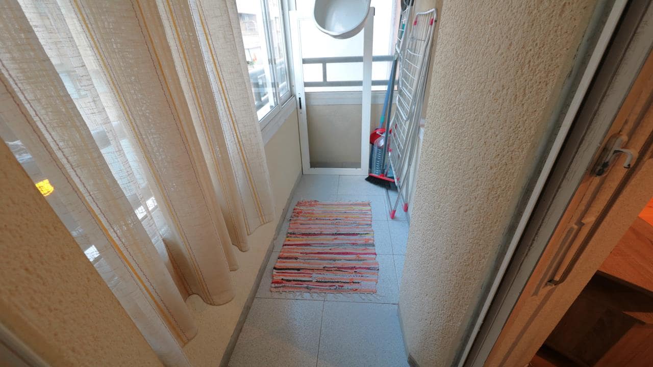 2 bedroom Apartment for sale in Torrevieja - € 127,500 (Ref: 9553034)
