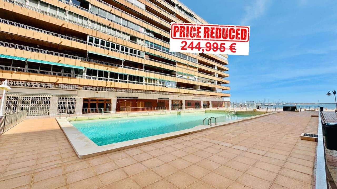 3 quarto Apartamento para venda em Torrevieja com piscina - 219 000 € (Ref: 9559272)