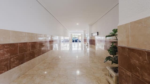 2 Zimmer Apartment zu verkaufen in Torrevieja - 159.995 € (Ref: 9569969)