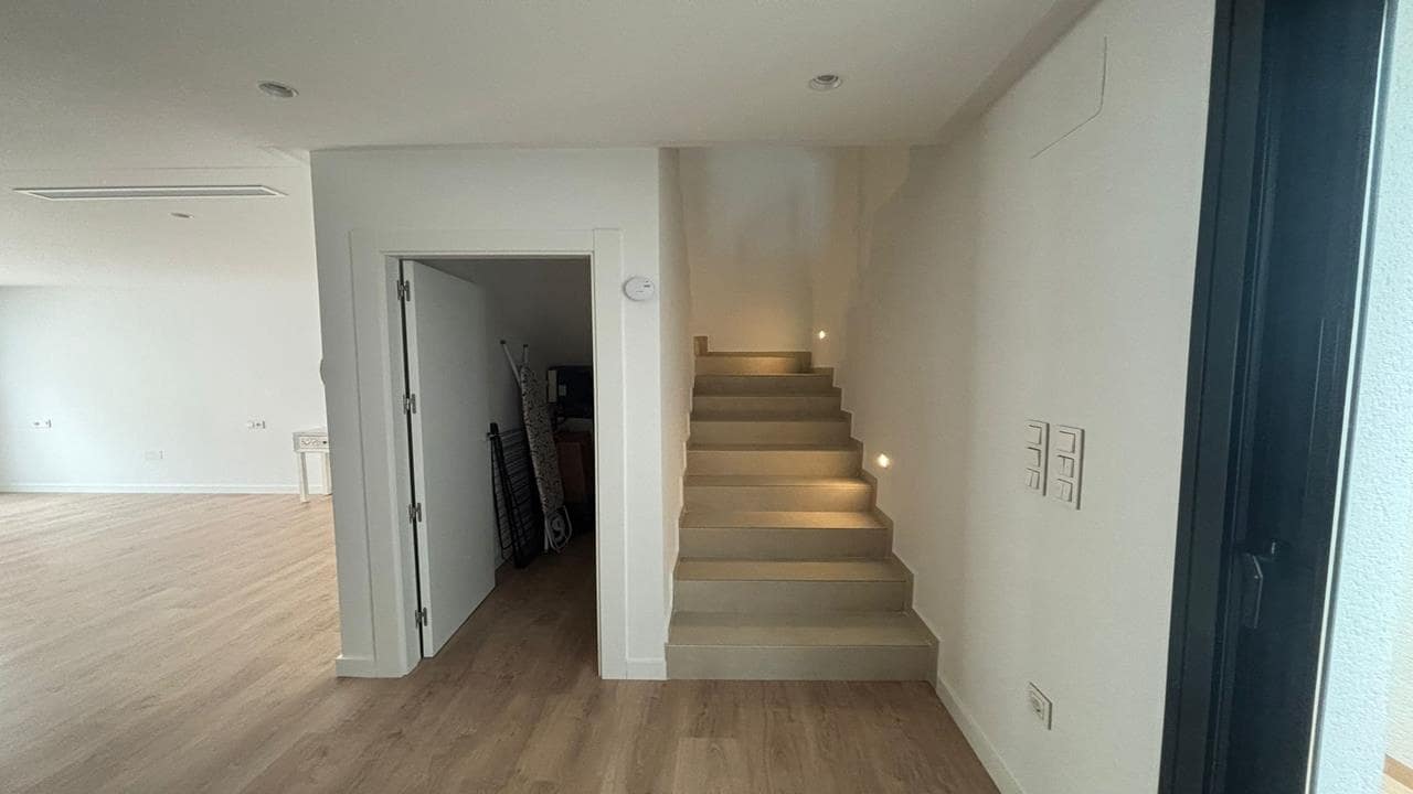 4 camera da letto Villa in vendita in Dona Pepa con piscina garage - 525.000 € (Rif: 9570086)