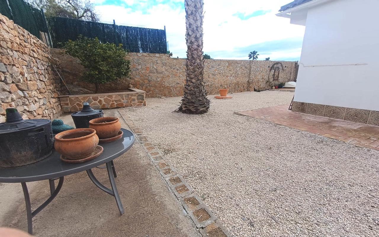 4 quarto Moradia para venda em Fortuna com piscina garagem - 310 000 € (Ref: 9580092)