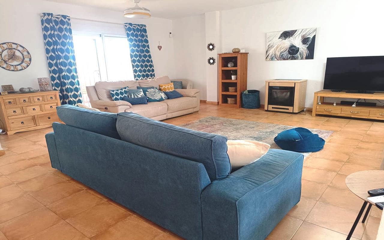 4 quarto Moradia para venda em Fortuna com piscina garagem - 310 000 € (Ref: 9580092)