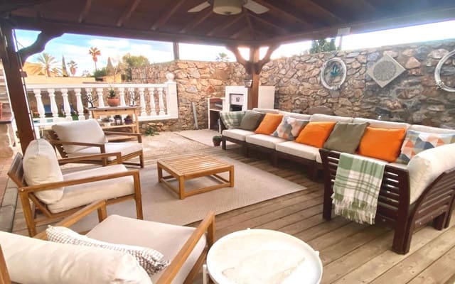 4 quarto Moradia para venda em Fortuna com piscina garagem - 310 000 € (Ref: 9580092)