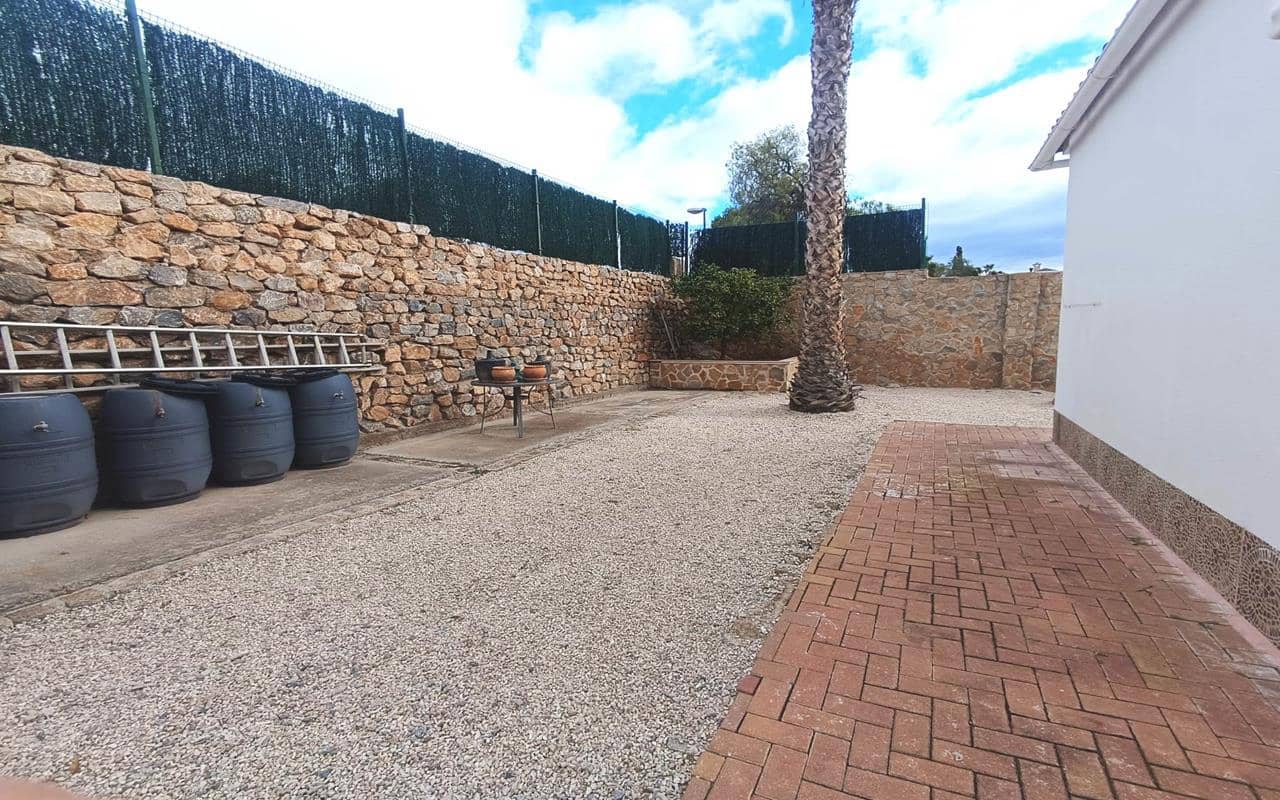 4 quarto Moradia para venda em Fortuna com piscina garagem - 310 000 € (Ref: 9580092)