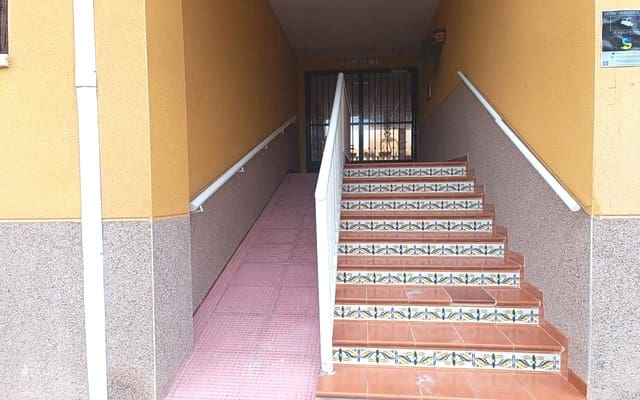 2 soverom Leilighet til salgs i Rafal med svømmebasseng garasje - € 89 000 (Ref: 9581255)