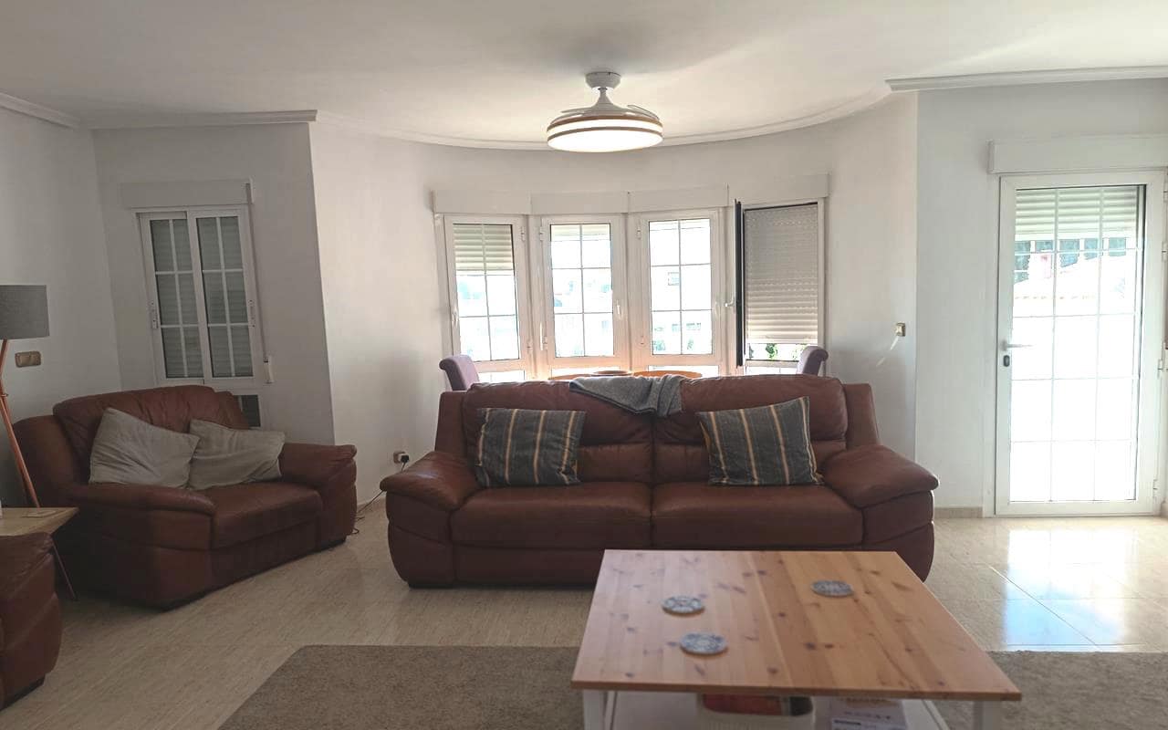 5 sypialnia Willa na sprzedaż w Fortuna z basenem garażem - 265 000 € (Ref: 9583538)