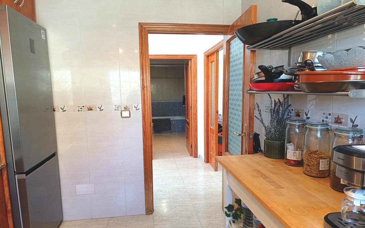 5 sypialnia Willa na sprzedaż w Fortuna z basenem garażem - 265 000 € (Ref: 9583538)