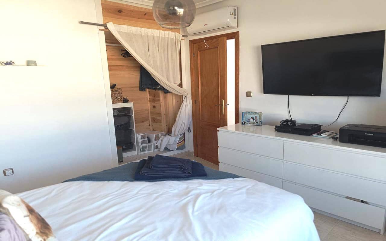 5 sypialnia Willa na sprzedaż w Fortuna z basenem garażem - 265 000 € (Ref: 9583538)