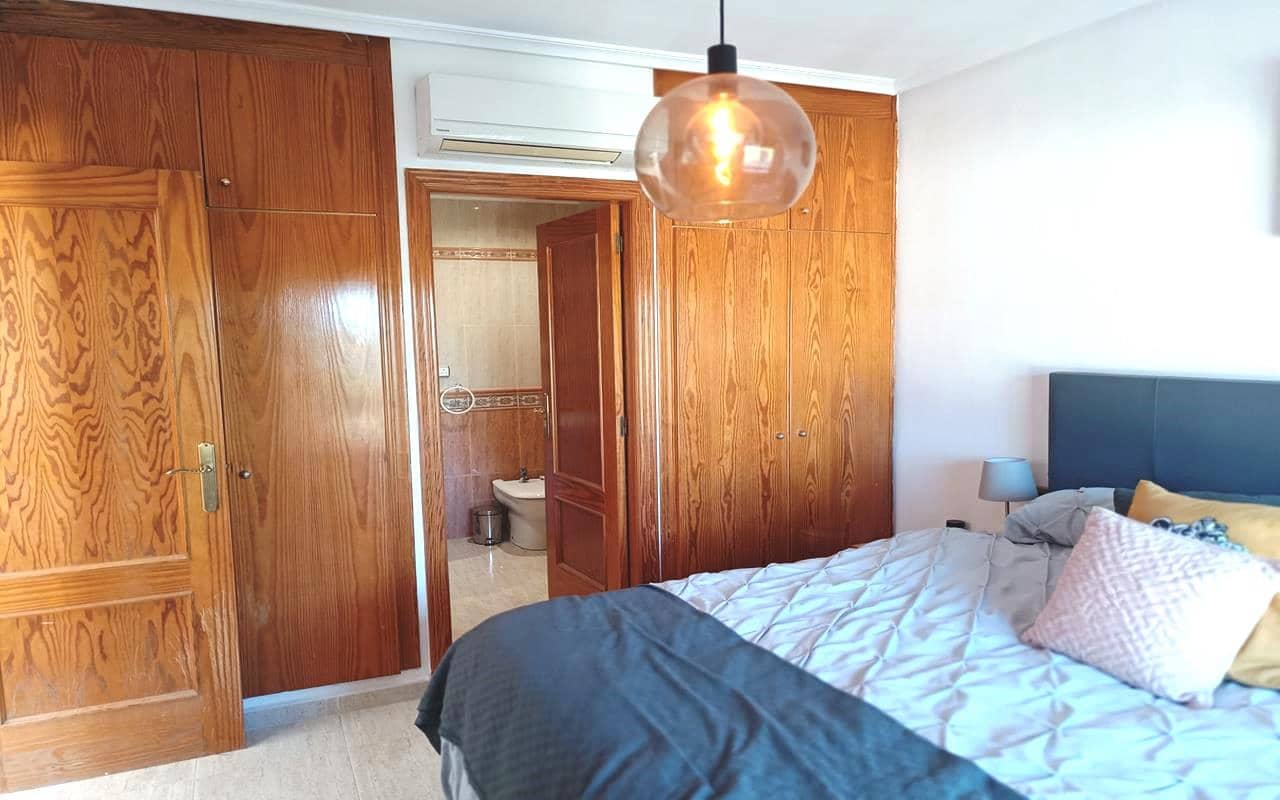 5 sypialnia Willa na sprzedaż w Fortuna z basenem garażem - 265 000 € (Ref: 9583538)