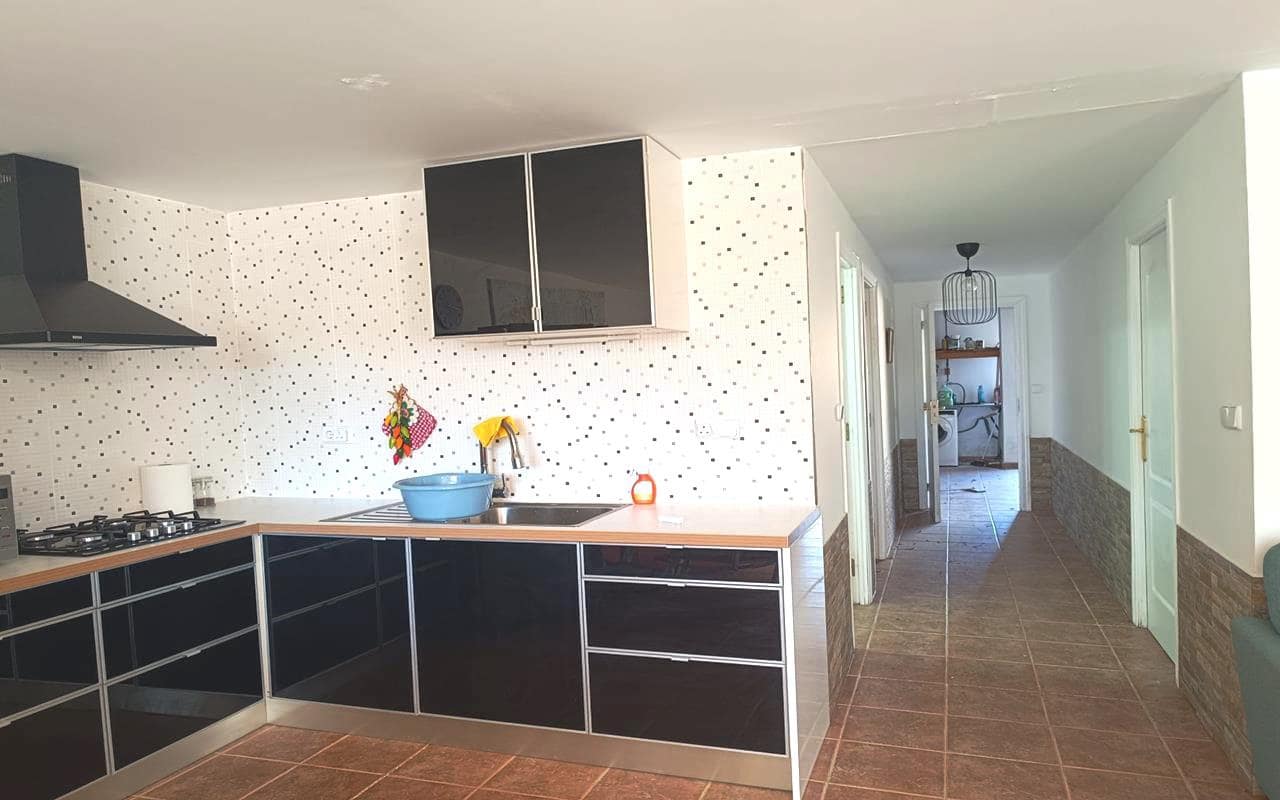 5 sypialnia Willa na sprzedaż w Fortuna z basenem garażem - 265 000 € (Ref: 9583538)