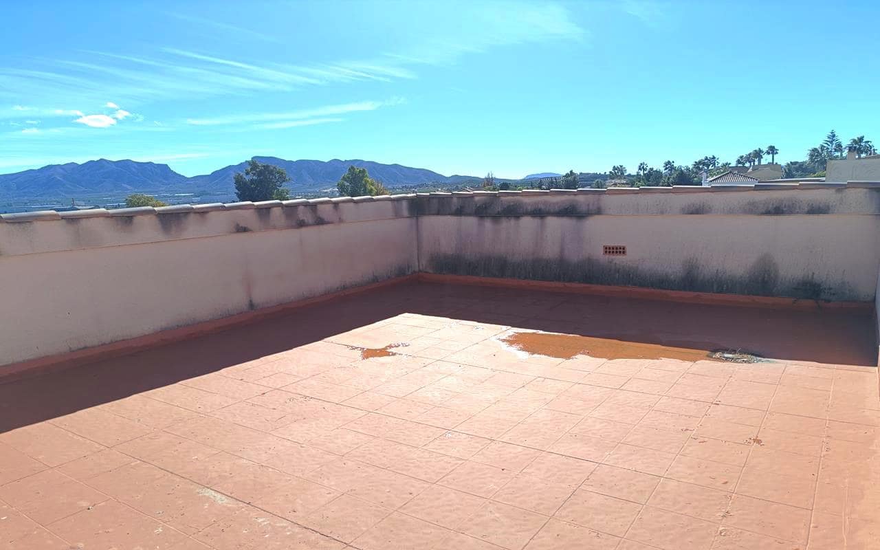 5 sypialnia Willa na sprzedaż w Fortuna z basenem garażem - 265 000 € (Ref: 9583538)