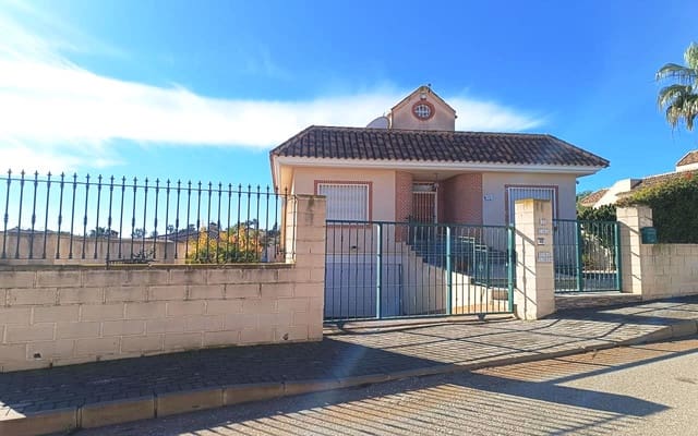 5 sypialnia Willa na sprzedaż w Fortuna z basenem garażem - 265 000 € (Ref: 9583538)