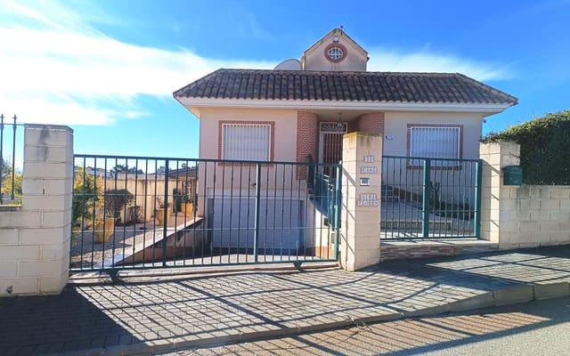 5 sypialnia Willa na sprzedaż w Fortuna z basenem garażem - 265 000 € (Ref: 9583538)