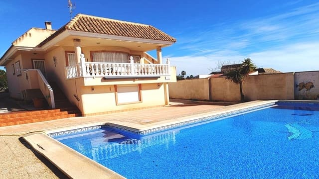 5 sypialnia Willa na sprzedaż w Fortuna z basenem garażem - 265 000 € (Ref: 9583538)