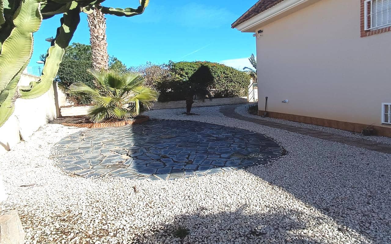 5 sypialnia Willa na sprzedaż w Fortuna z basenem garażem - 265 000 € (Ref: 9583538)