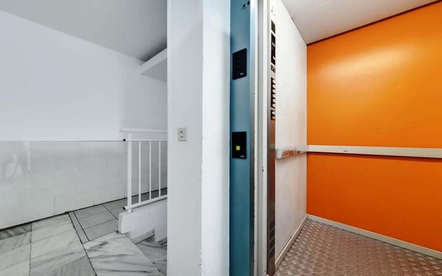 Studio na sprzedaż w Torrevieja - 89 995 € (Ref: 9588476)