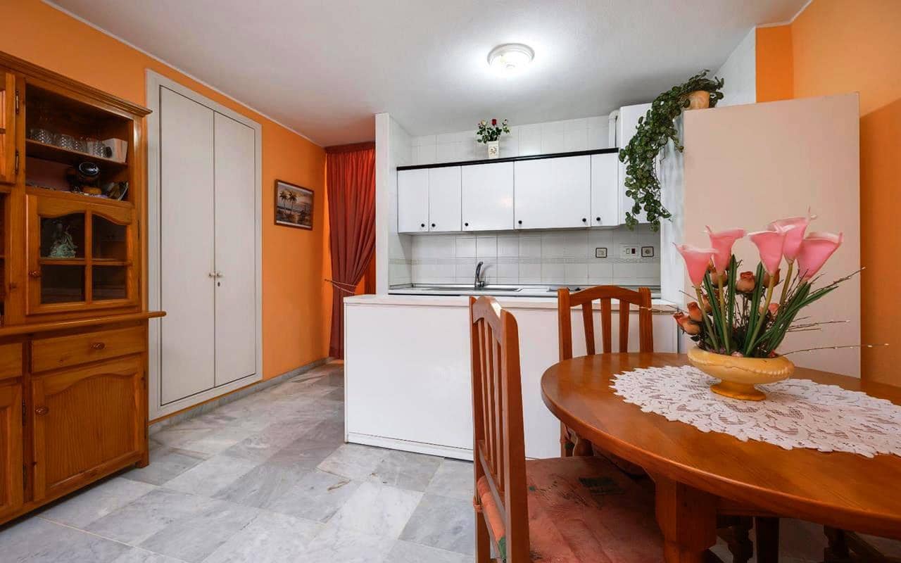 Studio na sprzedaż w Torrevieja - 89 995 € (Ref: 9588476)