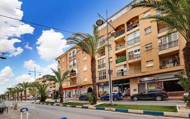 Studio na sprzedaż w Torrevieja - 89 995 € (Ref: 9588476)