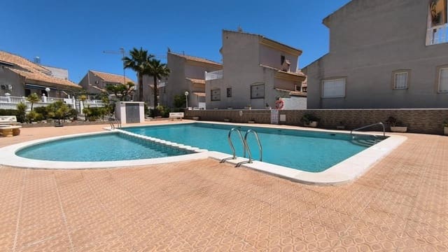 3 makuuhuone Huvila myytävänä paikassa Ciudad Quesada, Rojales mukana uima-altaan 
autotalli - 189 900 € (Ref: 9598356)