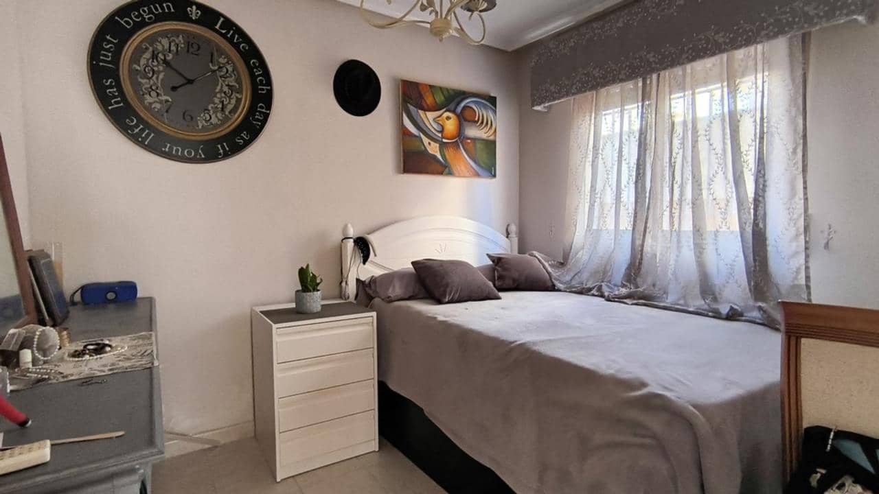 3 chambre Villa/Maison à vendre à Ciudad Quesada avec piscine garage - 260 000 € (Ref: 9599800)