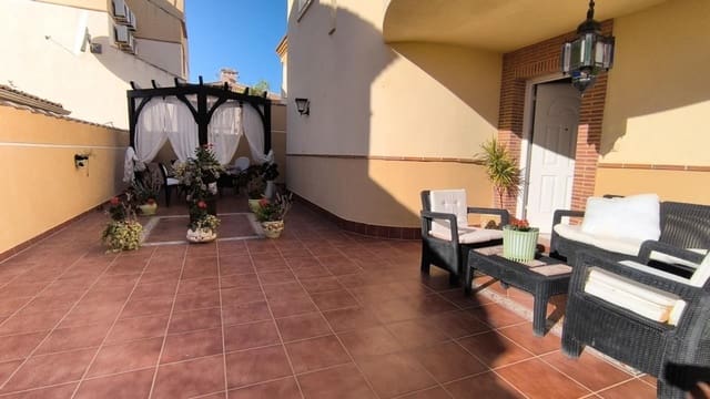 3 chambre Villa/Maison à vendre à Ciudad Quesada, Rojales avec piscine garage - 260 000 € (Ref: 9599800)